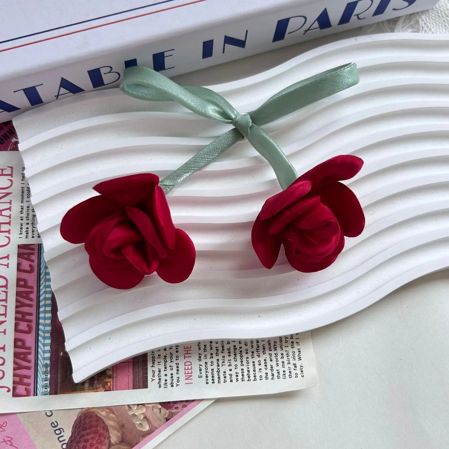 Sweet Tulip Bow Flowers Cake Decoration