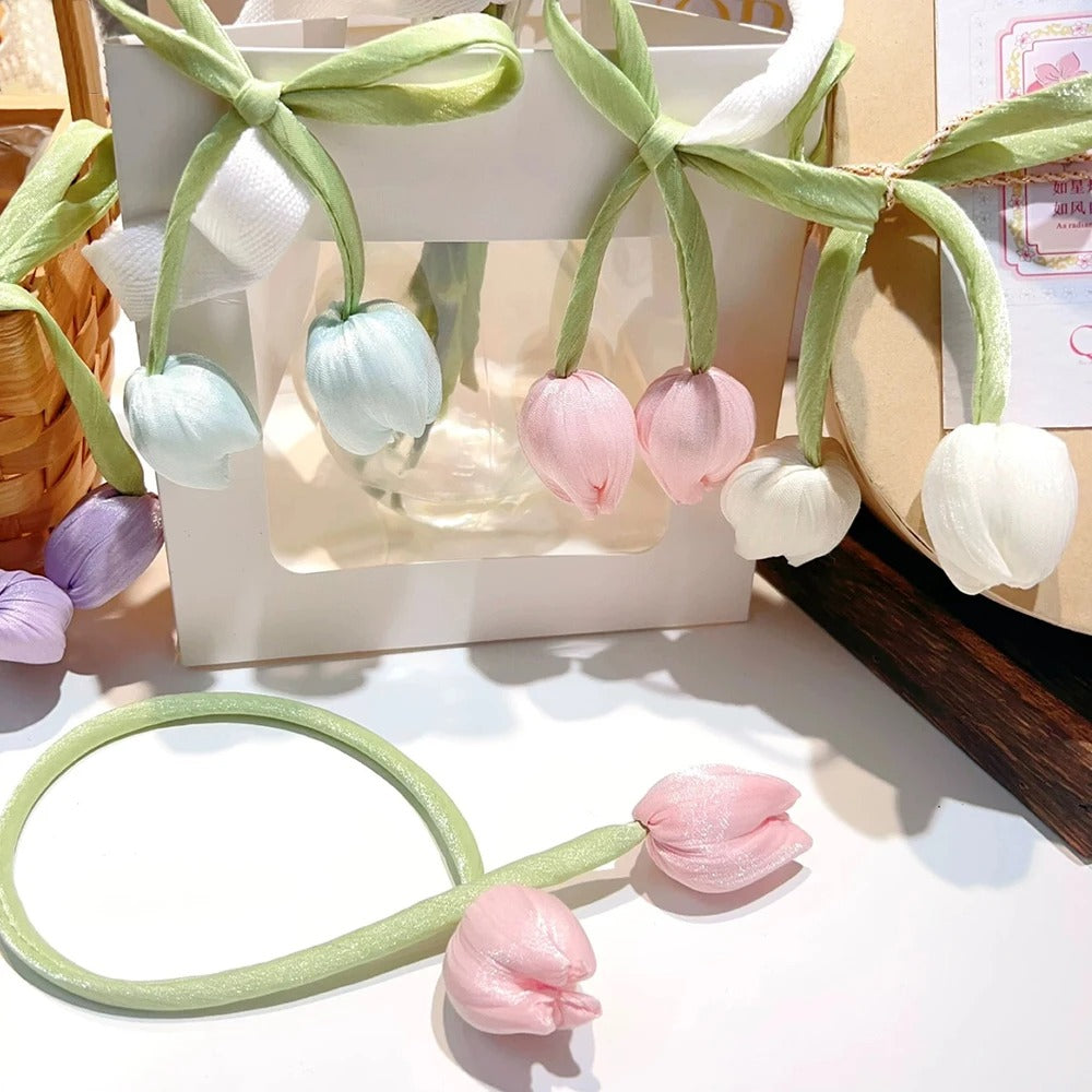 Sweet Tulip Bow Flowers Cake Decoration
